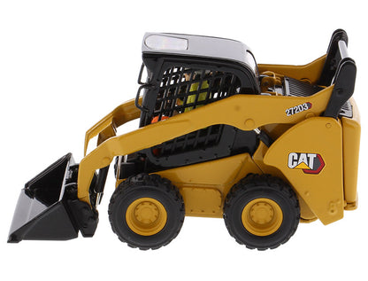 Cat 272D3 - view 2