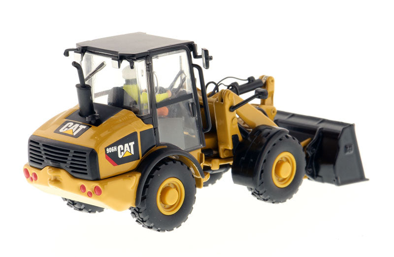 CAT 906H Wheel Loader detail view 3