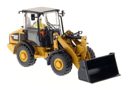 CAT 906H Wheel Loader detail view 5
