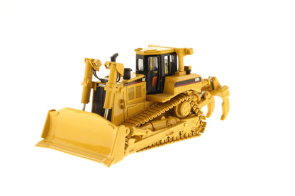 CAT D8R Track-Type Tractor 1:50 Scale Die Cast Model