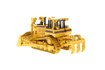 CAT D8R Track-Type Tractor 1:50 Scale Die Cast Model