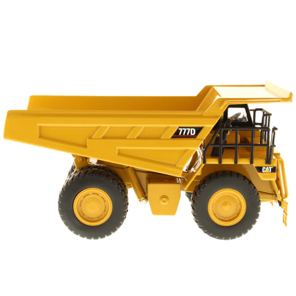 CAT 777D Off-Highway Truck 1:50 Scale Die Cast Model